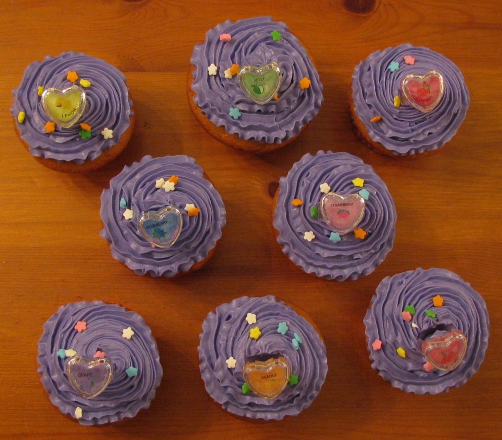 Lip Gloss Cupcakes — full-size photo