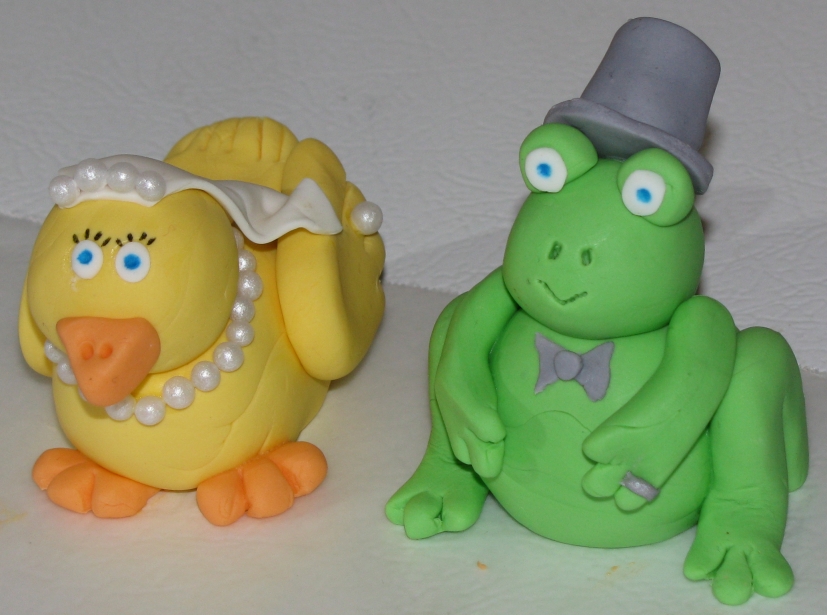 Bride Duck and Groom Frog — full-size photo